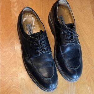 Johnston & Murphy Black Leather Lace-Up Oxfords